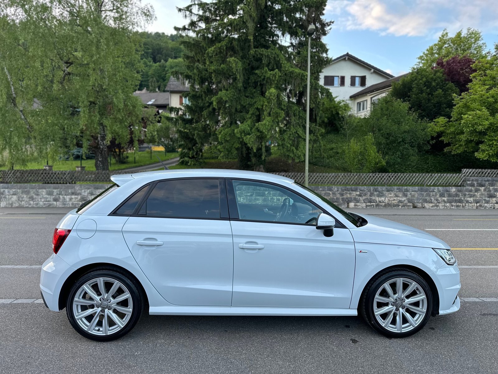 AUDI A1 Sportback 1.0 TFSI Sport, Benzin, Occasion / Gebraucht, Handschaltung - 5