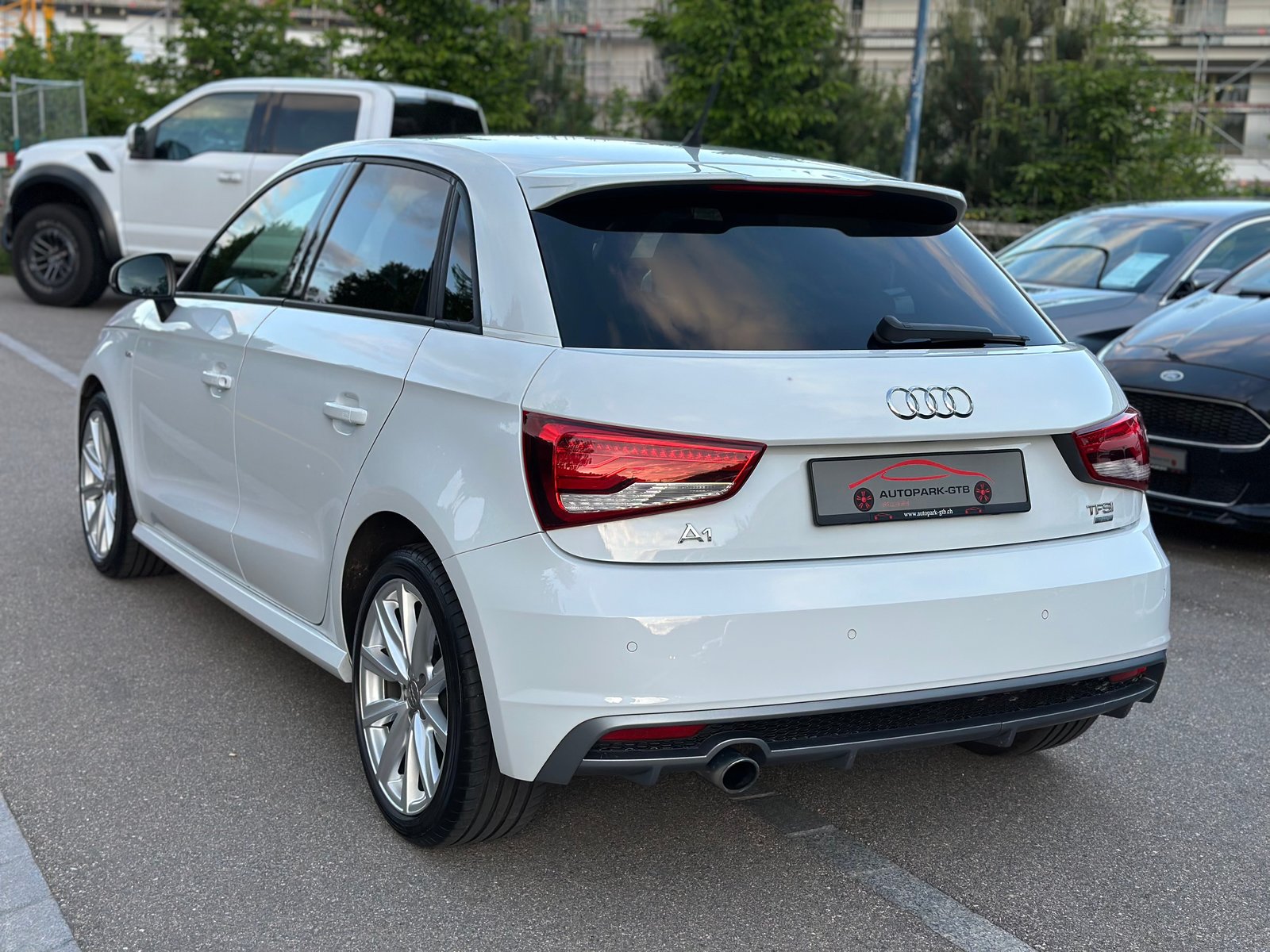 AUDI A1 Sportback 1.0 TFSI Sport, Benzin, Occasion / Gebraucht, Handschaltung - 6
