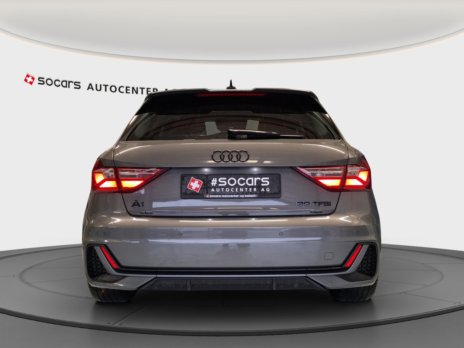 AUDI A1 Sportback 30 TFSI S Line // 8-fach Aluminiumbereift, Benzin, Occasion / Gebraucht, Handschaltung - 7