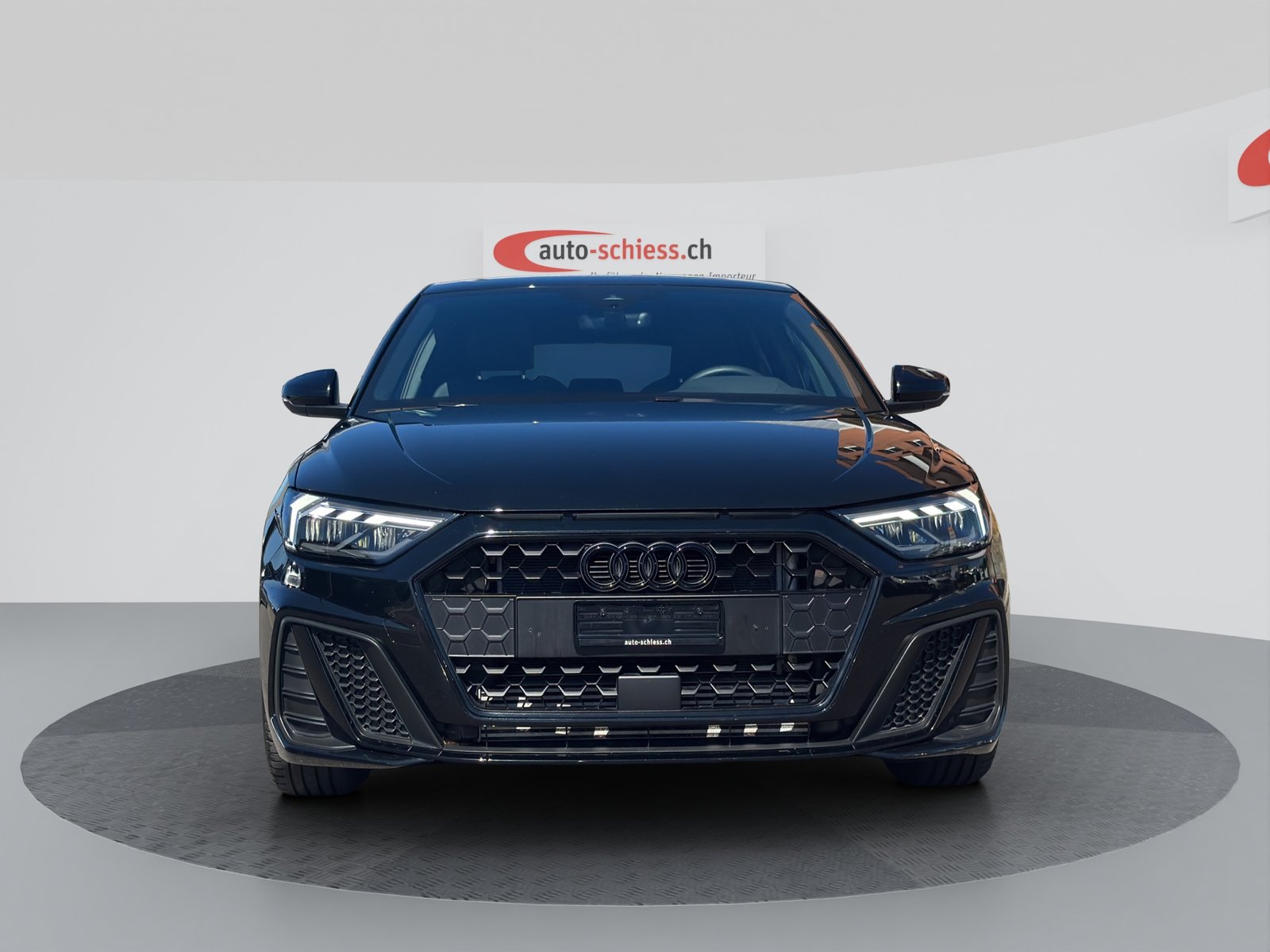 AUDI A1 Sportback 40 TFSI S Line Schwarz Optik S-tronic, Petrol, Second hand / Used, Automatic - 2
