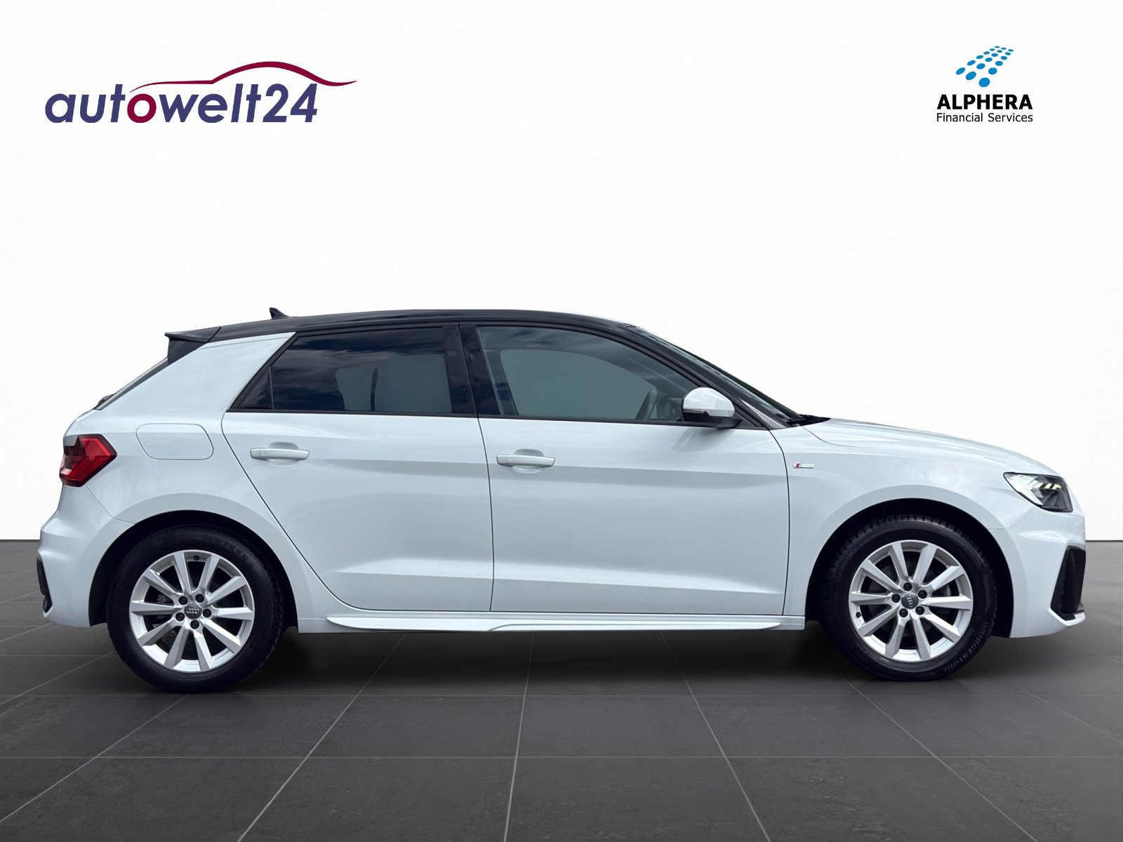 AUDI A1 Sportback 35 TFSI S Line S-tronic, Petrol, Second hand / Used, Automatic - 4