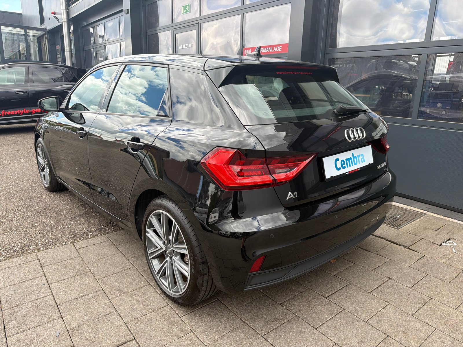 AUDI A1 Sportback 30 TFSI S-tronic, Essence, Occasion / Utilisé, Automatique - 4