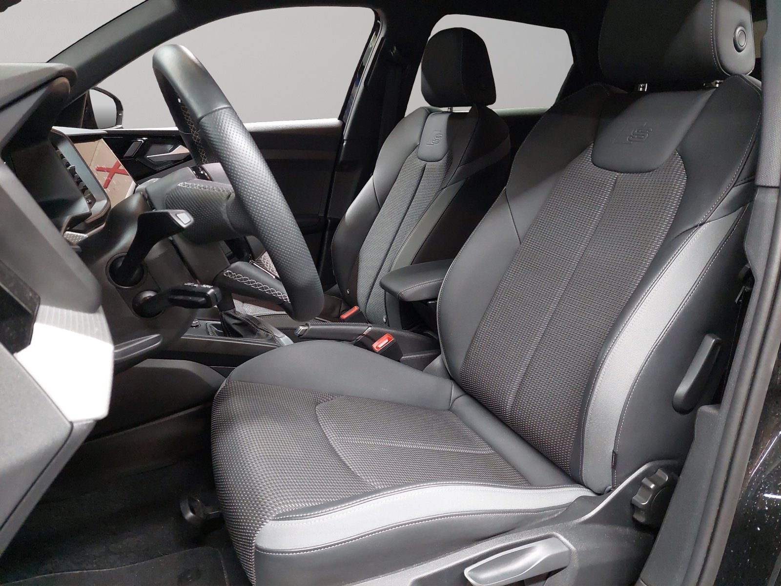 AUDI A1 Sportback 35 TFSI S-tronic, Essence, Occasion / Utilisé, Automatique - 6