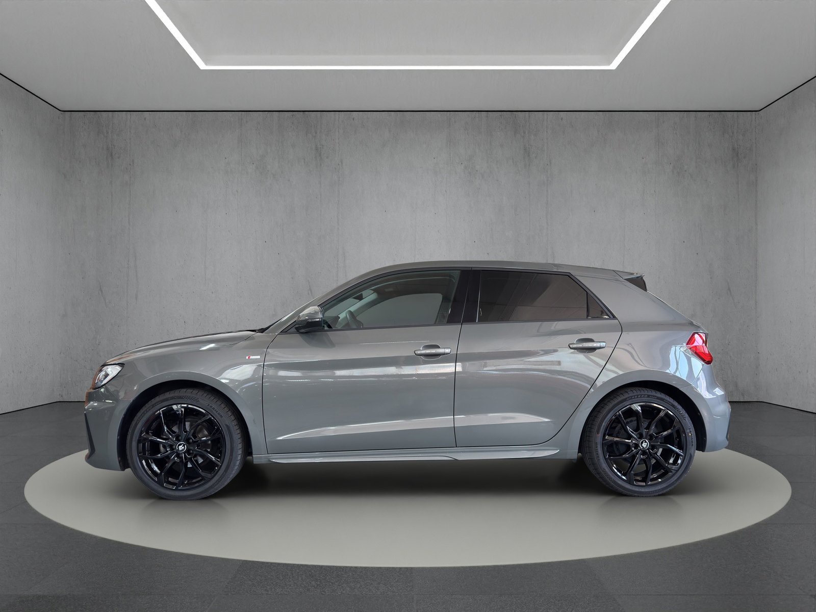 AUDI A1 Sportback 25 TFSI Business S-Line S-tronic, Petrol, Second hand / Used, Automatic - 3