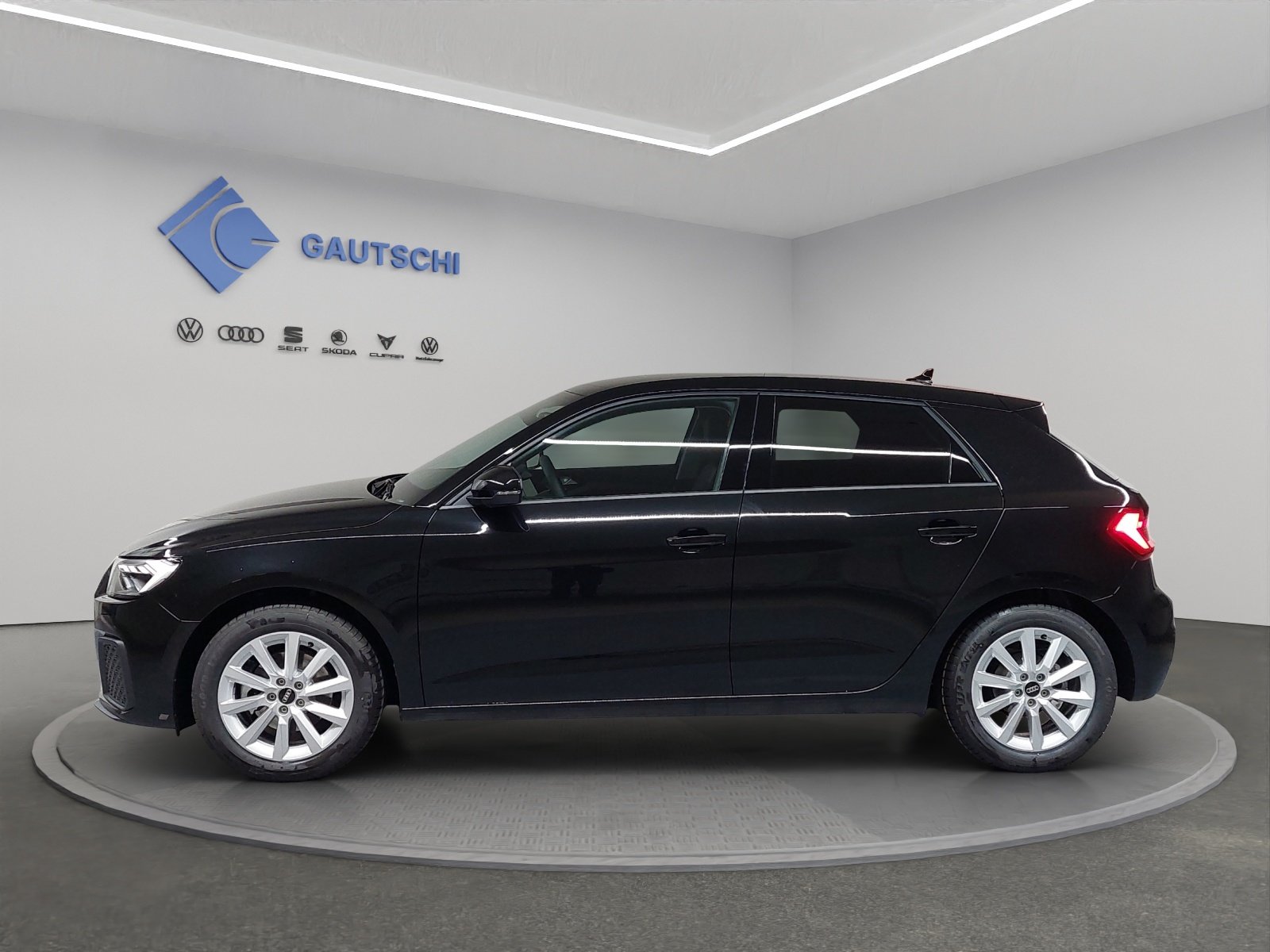AUDI A1 Sportback 30 TFSI Attraction S-tronic, Benzin, Occasion / Gebraucht, Automatik - 2