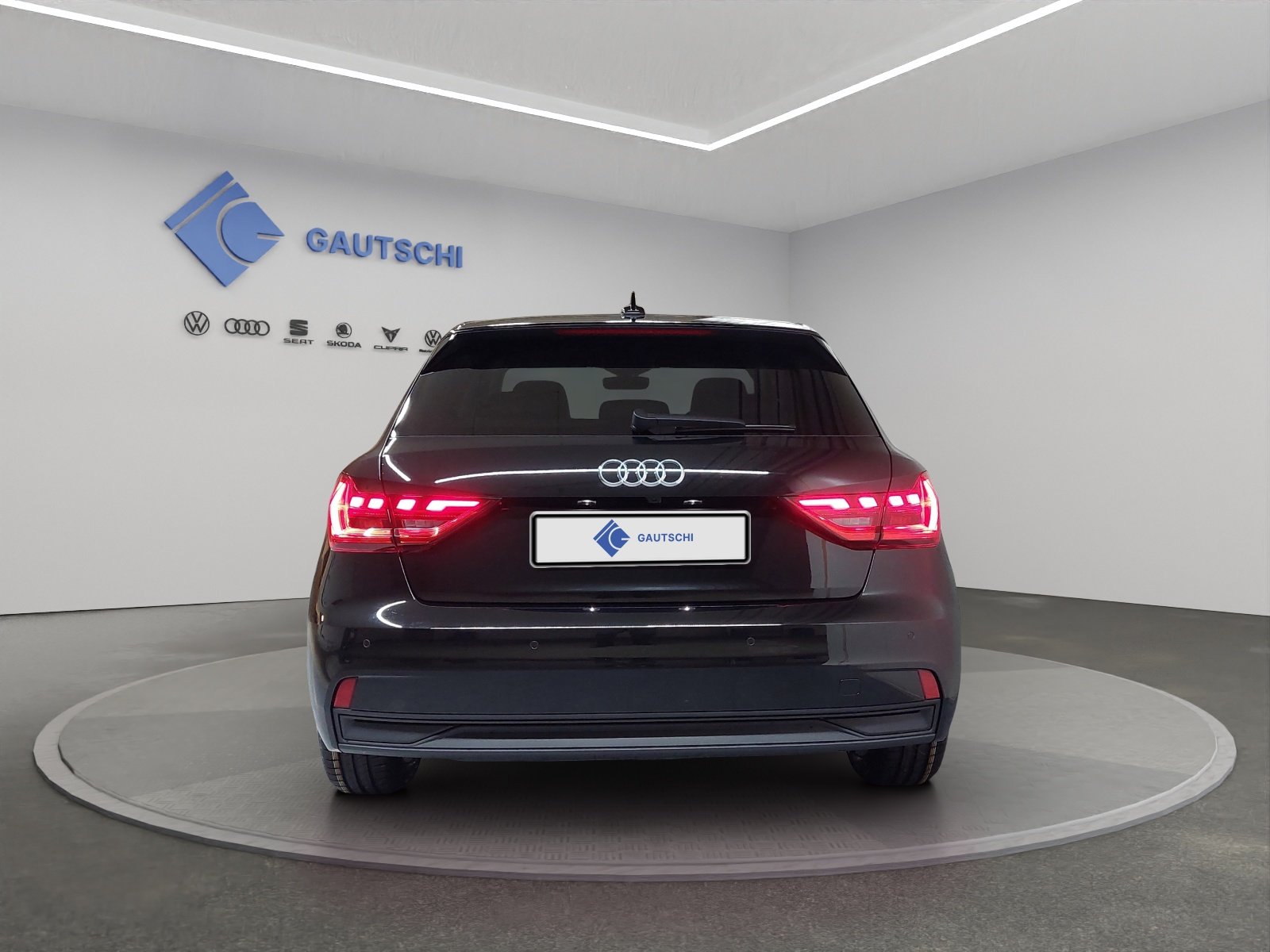 AUDI A1 Sportback 30 TFSI Attraction S-tronic, Benzin, Occasion / Gebraucht, Automatik - 4