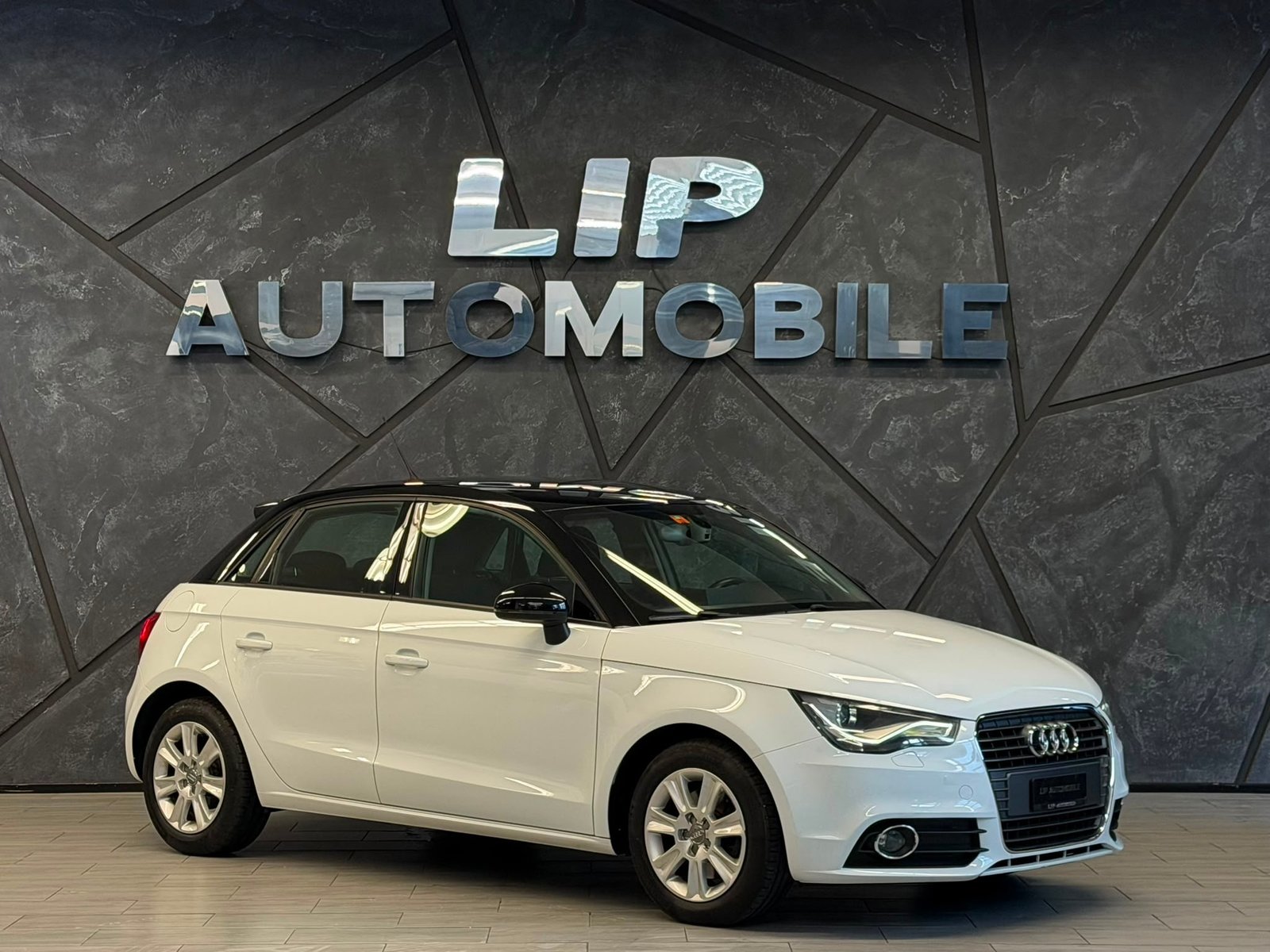 AUDI A1 Sportback 1.4 TFSI Attraction S-tronic, Essence, Occasion / Utilisé, Automatique - 3