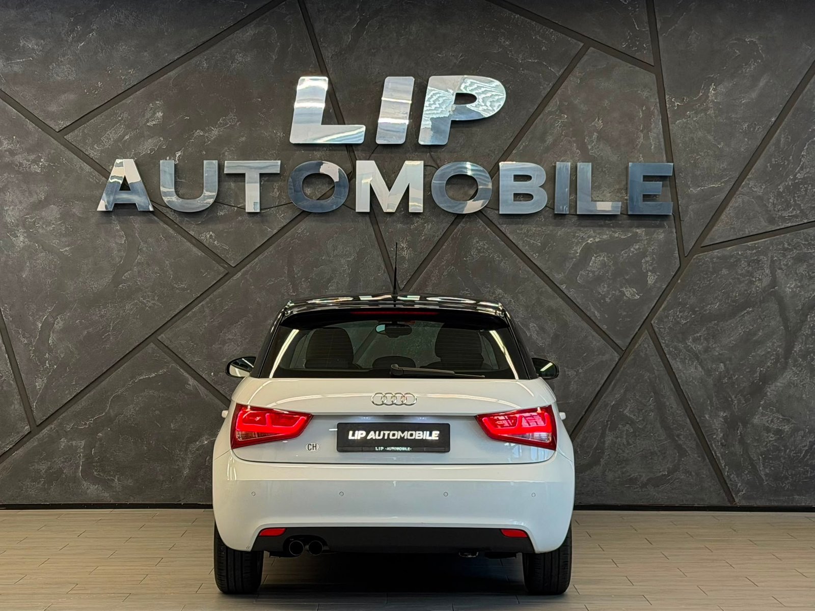AUDI A1 Sportback 1.4 TFSI Attraction S-tronic, Essence, Occasion / Utilisé, Automatique - 7