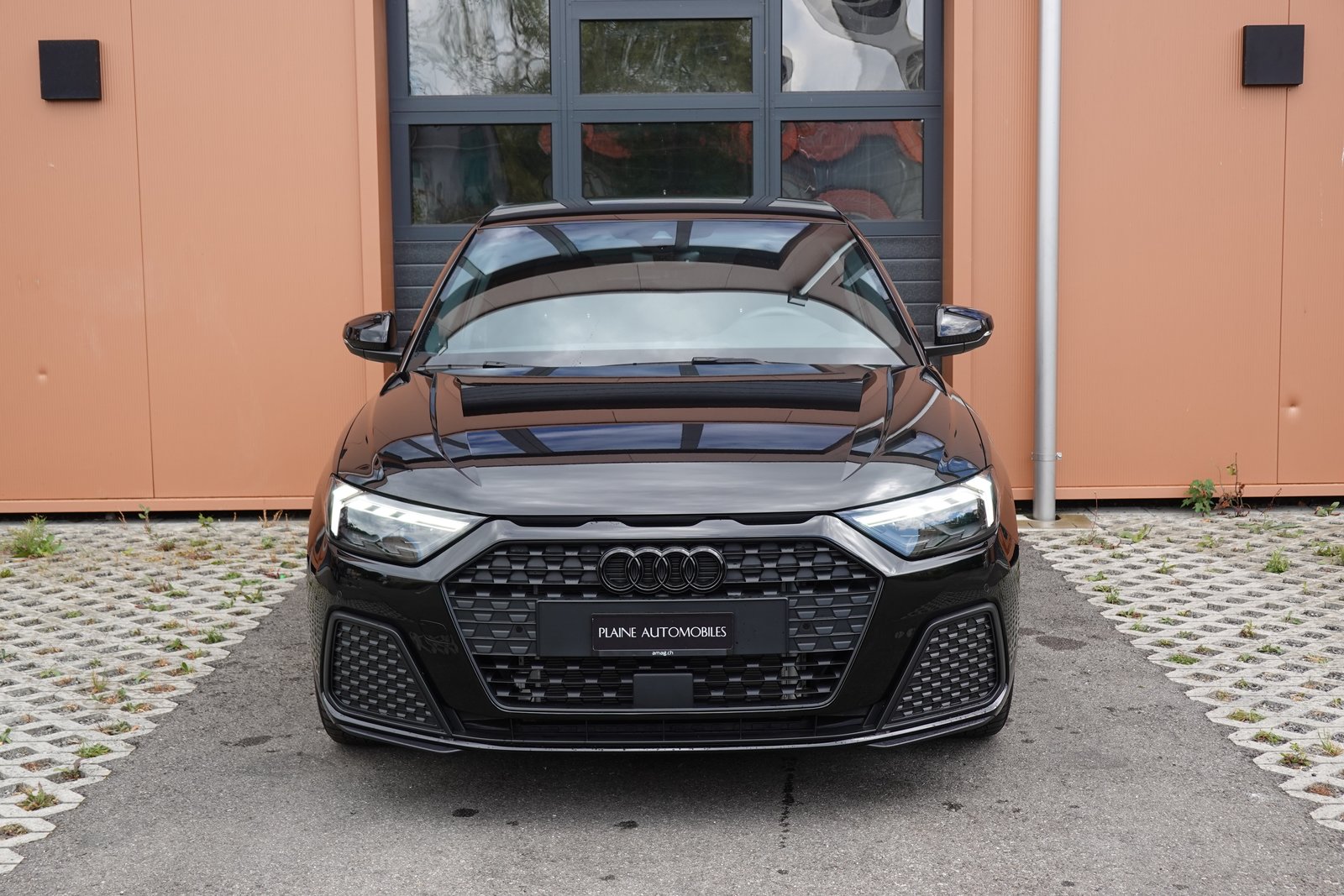 AUDI A1 Sportback 30 TFSI S Line Attraction S-tronic * Vehic, Benzin, Occasion / Gebraucht, Automatik - 2