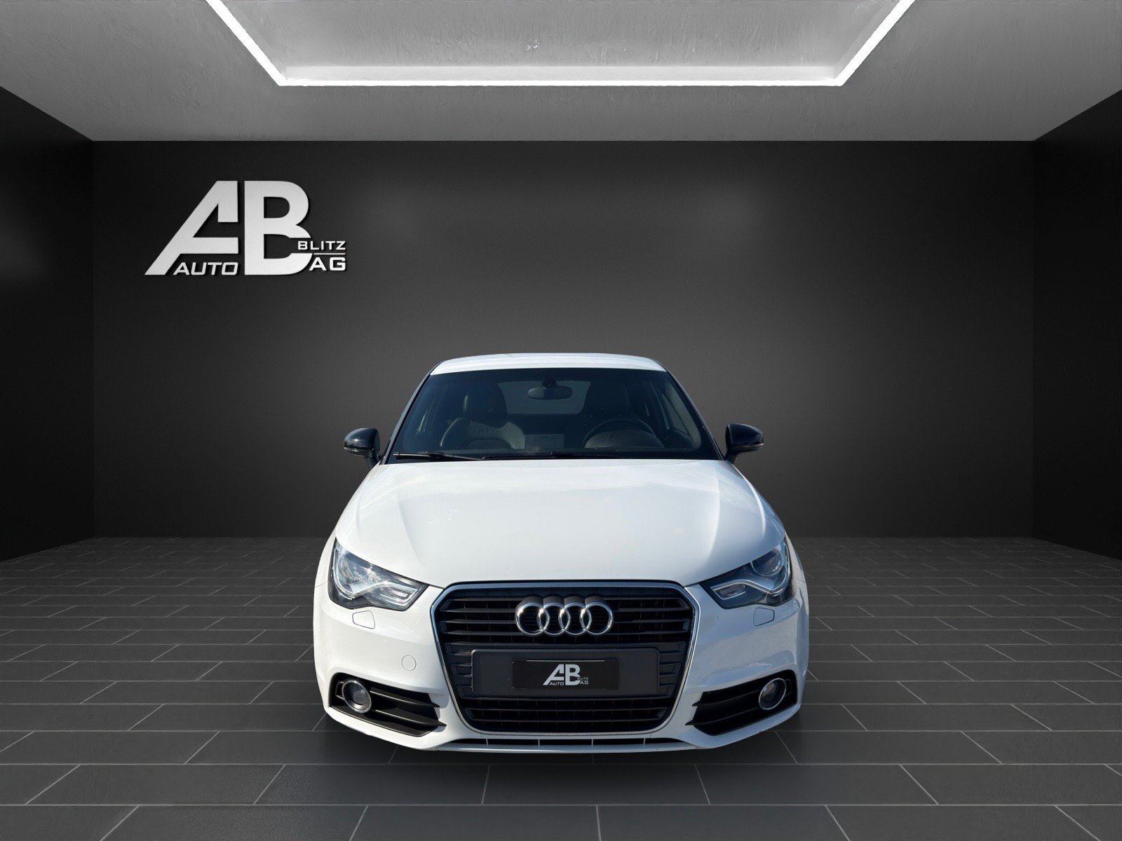 AUDI A1 1.4 S-Line TFSI Ambition mit 122 PS