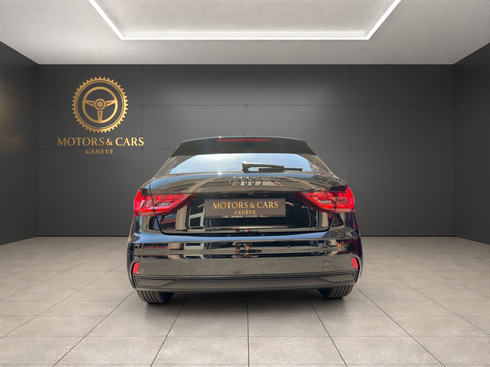 AUDI A1 Sportback 30 TFSI Attraction S-tronic, Benzin, Occasion / Gebraucht, Automatik - 4