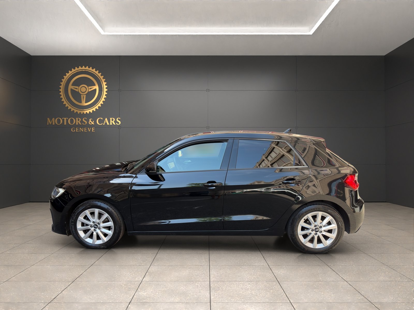 AUDI A1 Sportback 30 TFSI Attraction S-tronic, Benzin, Occasion / Gebraucht, Automatik - 6