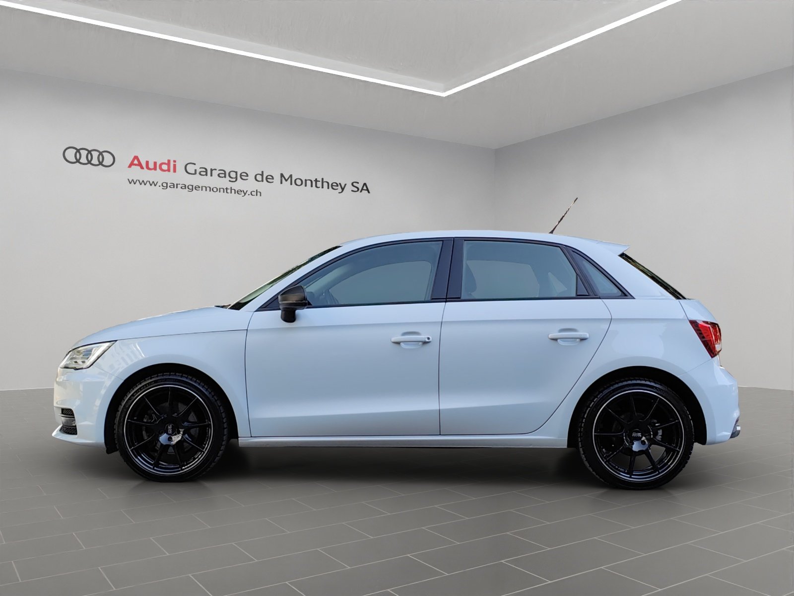 AUDI A1 Sportback 1.4 TFSI Sport S-tronic, Petrol, Second hand / Used, Automatic - 2