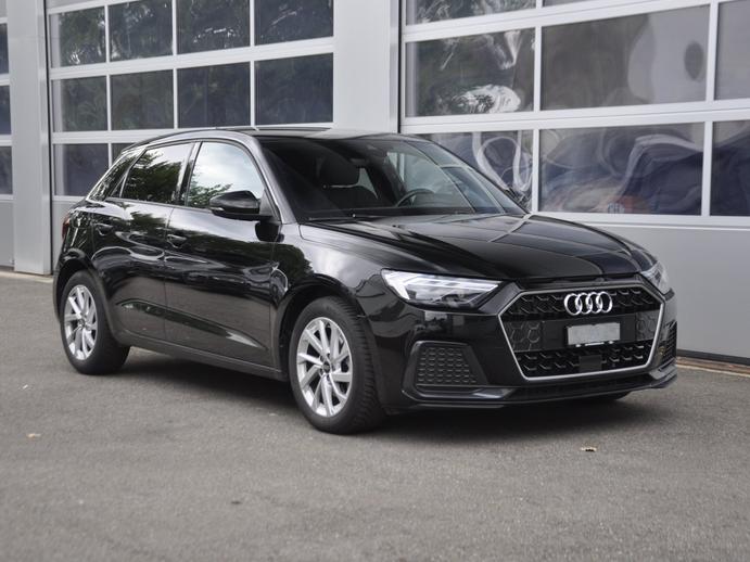 AUDI A1 Sportback 30 TFSI advanced Attraction S-tronic, Benzin, Occasion / Gebraucht, Automatik