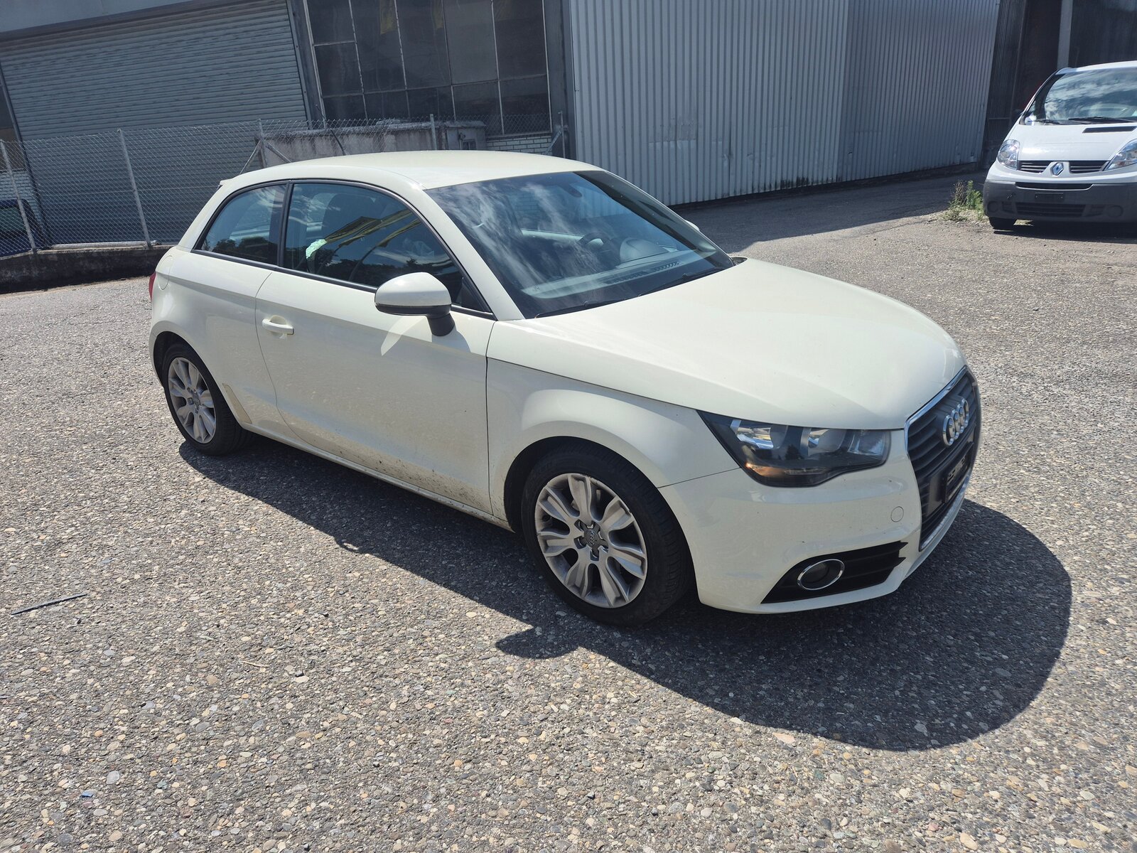 AUDI A1 1.4 TFSI Attraction S-tronic, Petrol, Second hand / Used, Automatic - 4