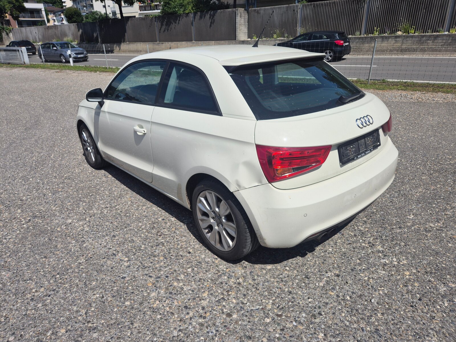 AUDI A1 1.4 TFSI Attraction S-tronic, Petrol, Second hand / Used, Automatic - 6