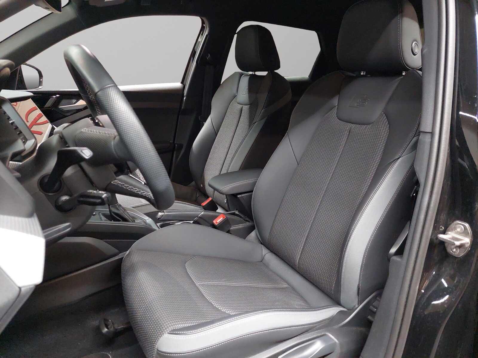 AUDI A1 Sportback 35 TFSI S-tronic, Essence, Occasion / Utilisé, Automatique - 6