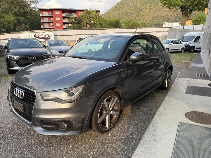 AUDI A1 1.4 TFSI Ambition S-tronic, Benzin, Occasion / Gebraucht, Automatik