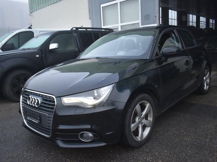AUDI A1 Sportback 1.2 TFSI Attraction, Benzin, Occasion / Gebraucht, Handschaltung