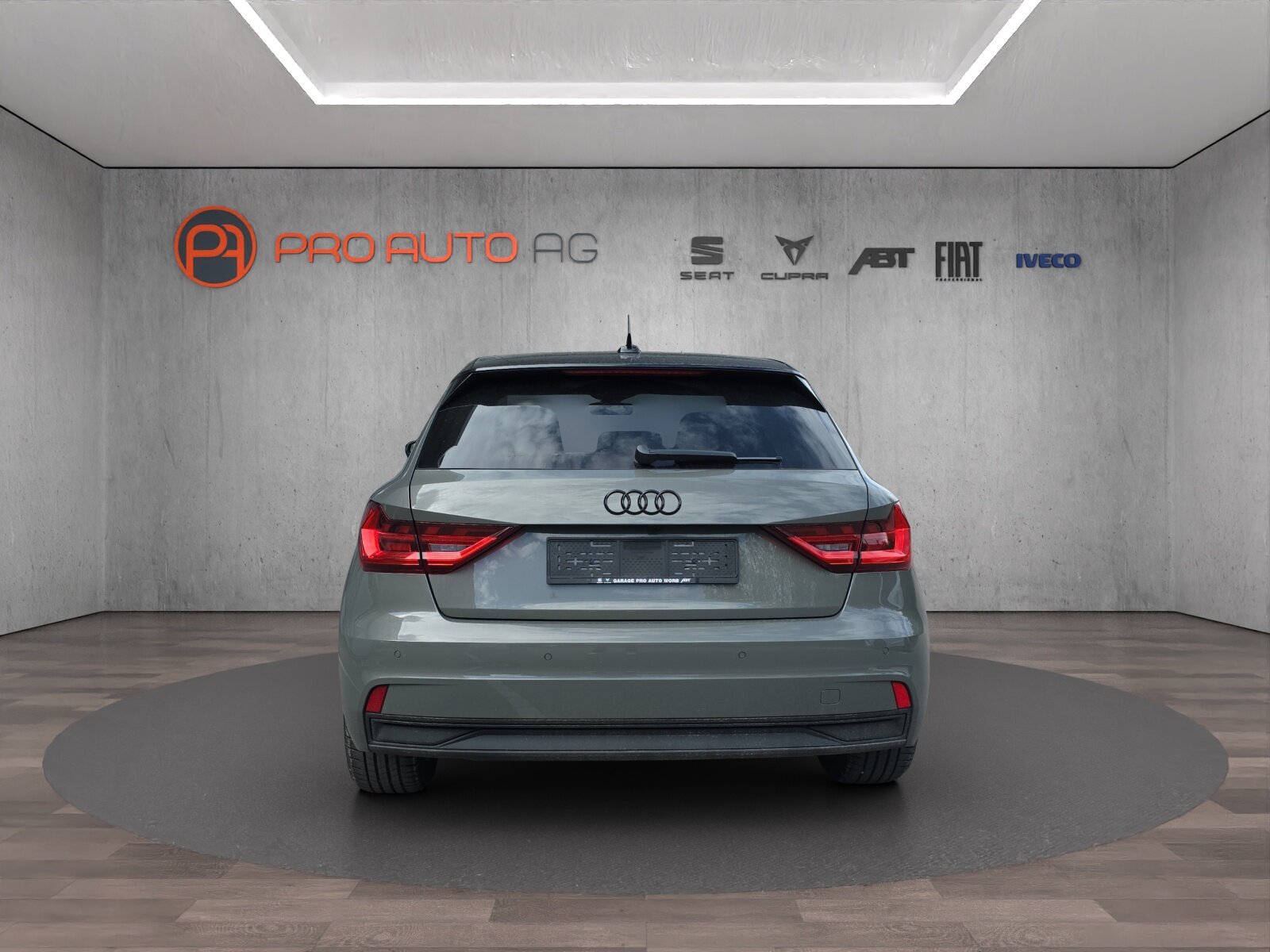 AUDI A1 Sportback 30 TFSI S Line Attraction S-tronic, Petrol, Second hand / Used, Automatic - 4
