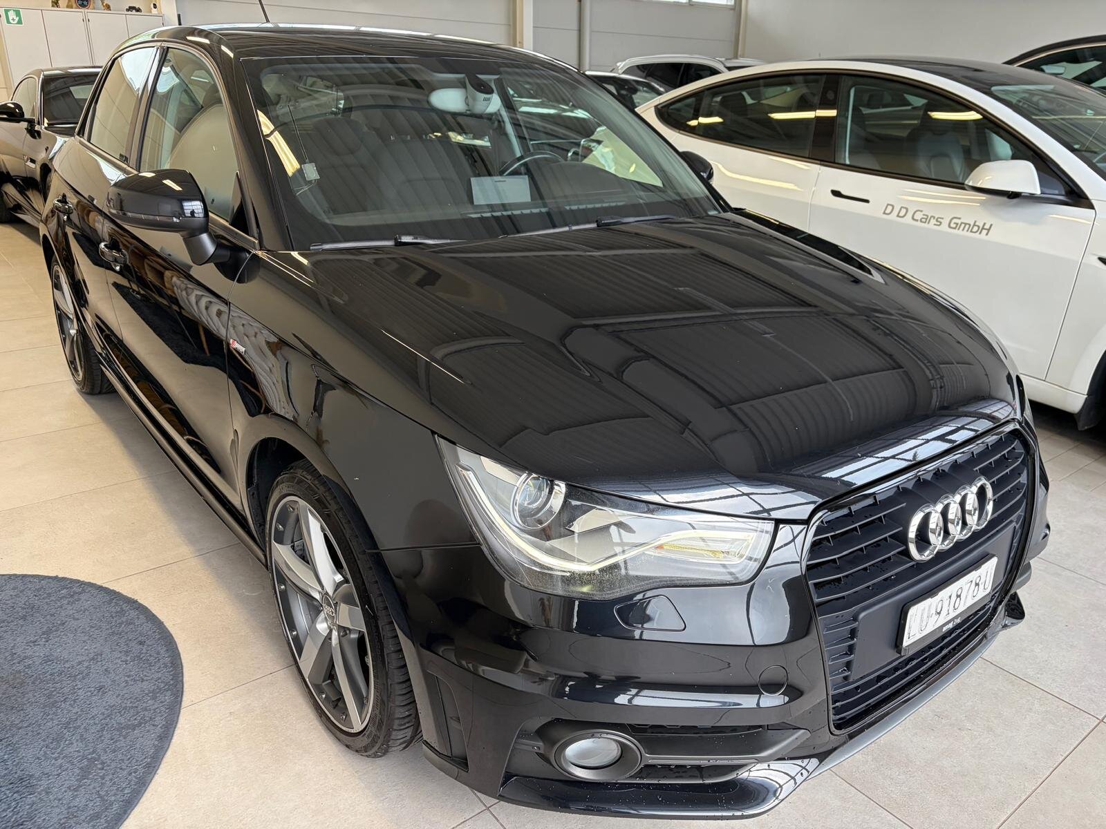 AUDI A1 Sportback 1.2 TFSI Ambition ** S- LINE **, Benzin, Occasion / Gebraucht, Handschaltung - 5