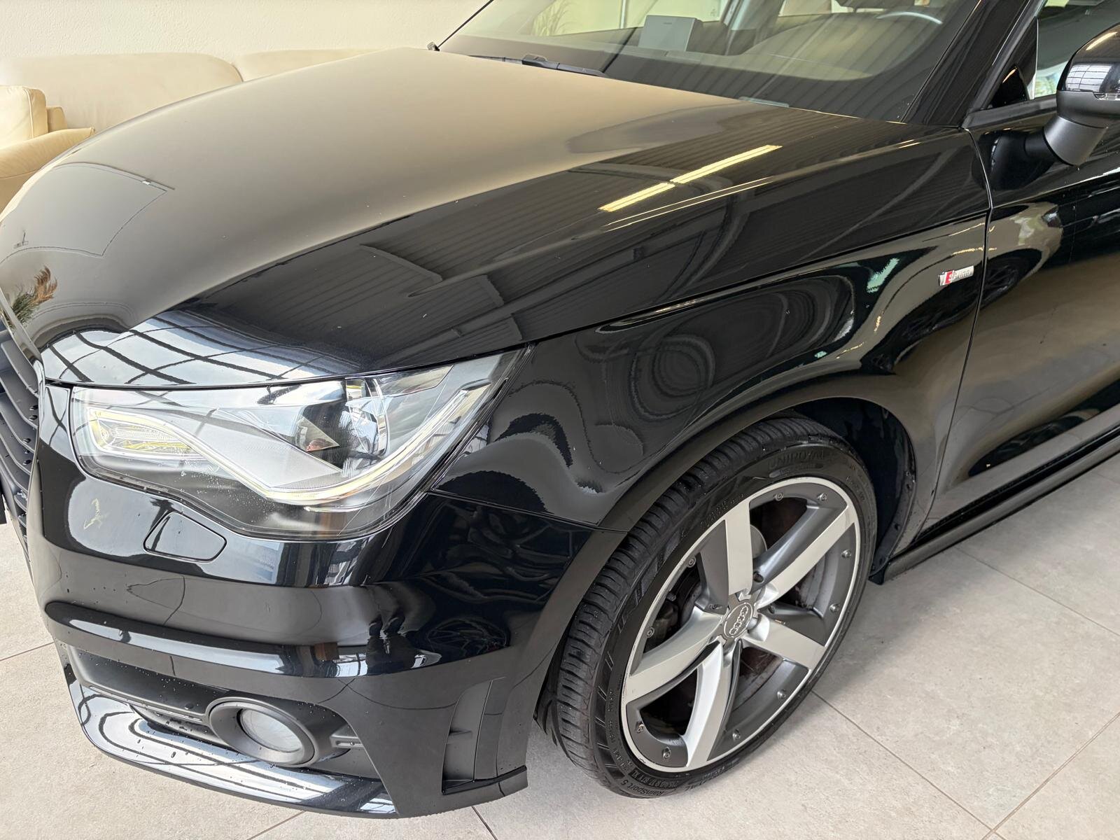AUDI A1 Sportback 1.2 TFSI Ambition ** S- LINE **, Benzin, Occasion / Gebraucht, Handschaltung - 6