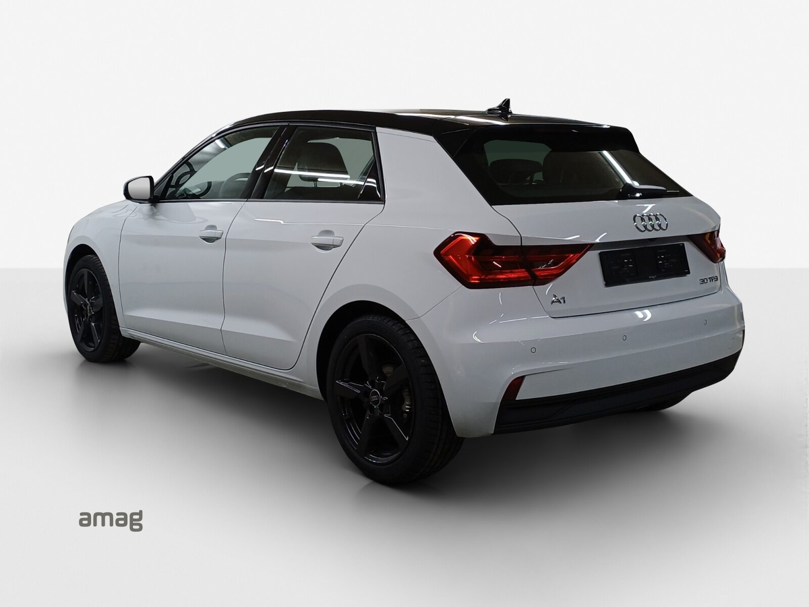 AUDI A1 Sportback 30 TFSI Attraction, Petrol, Pre-registered new car, Automatic - 3
