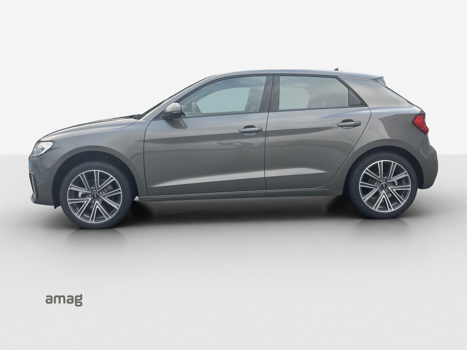 AUDI A1 Sportback 30 TFSI Attraction, Petrol, Pre-registered new car, Automatic - 2