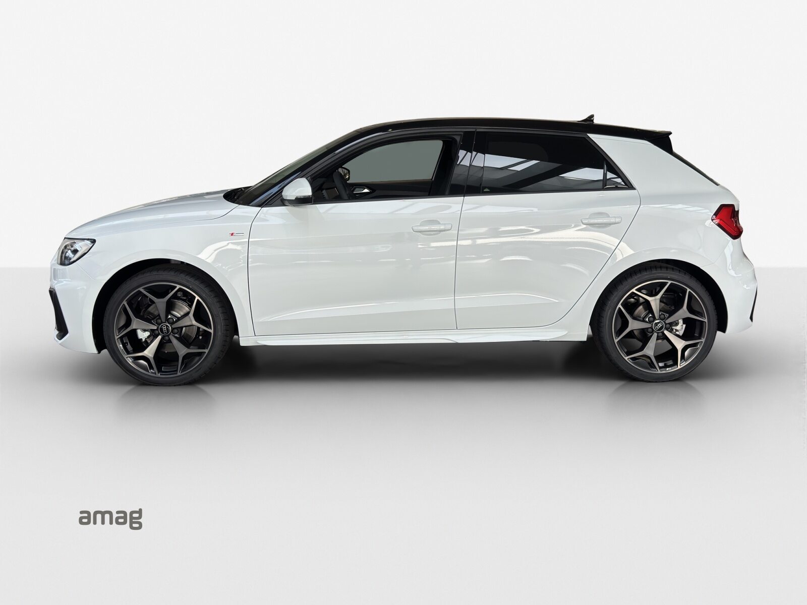 AUDI A1 Sportback 30 TFSI S line Attraction, Petrol, Pre-registered new car, Automatic - 2