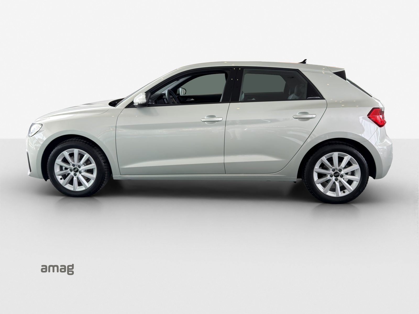 AUDI A1 Sportback 30 TFSI Attraction, Essence, Véhicule neuf pré-immatriculé, Automatique - 2