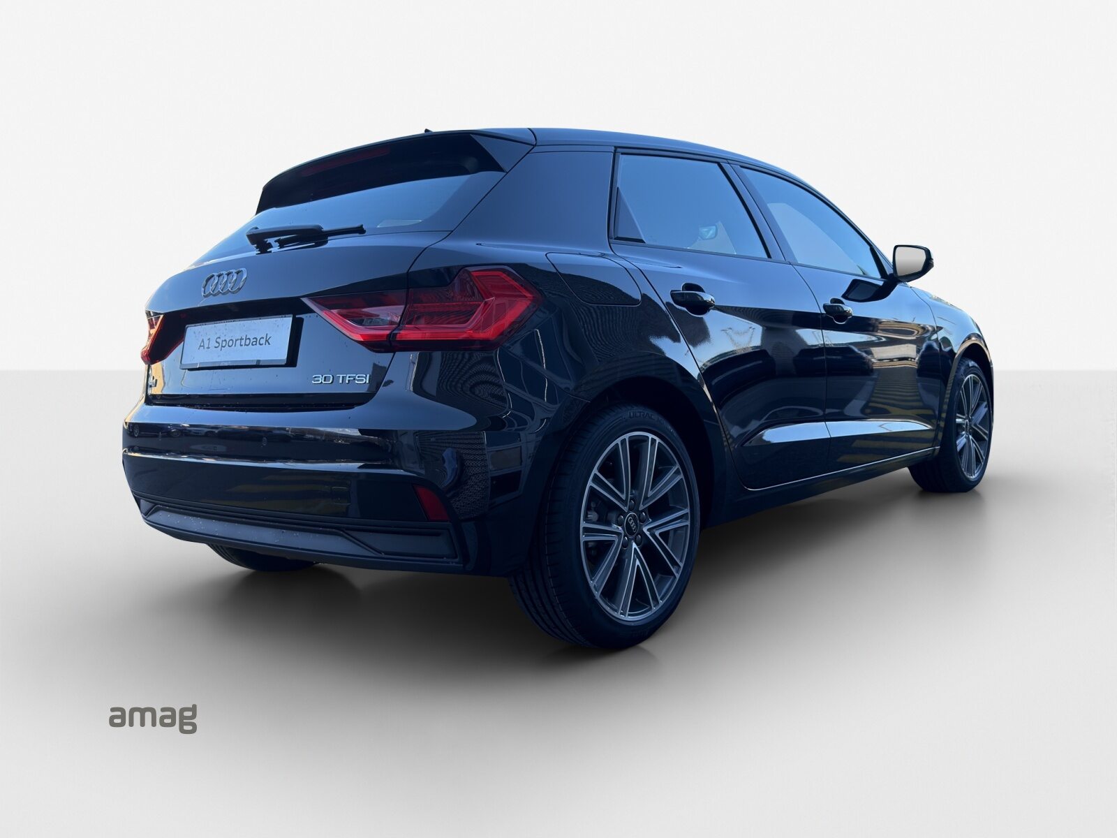 AUDI A1 Sportback 30 TFSI Attraction, Petrol, Pre-registered new car, Automatic - 5