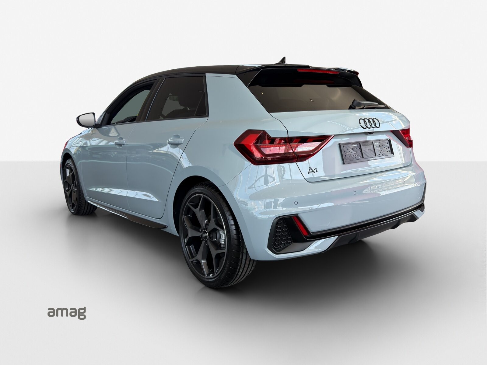 AUDI A1 Sportback 35 TFSI S line, Petrol, Pre-registered new car, Automatic - 3