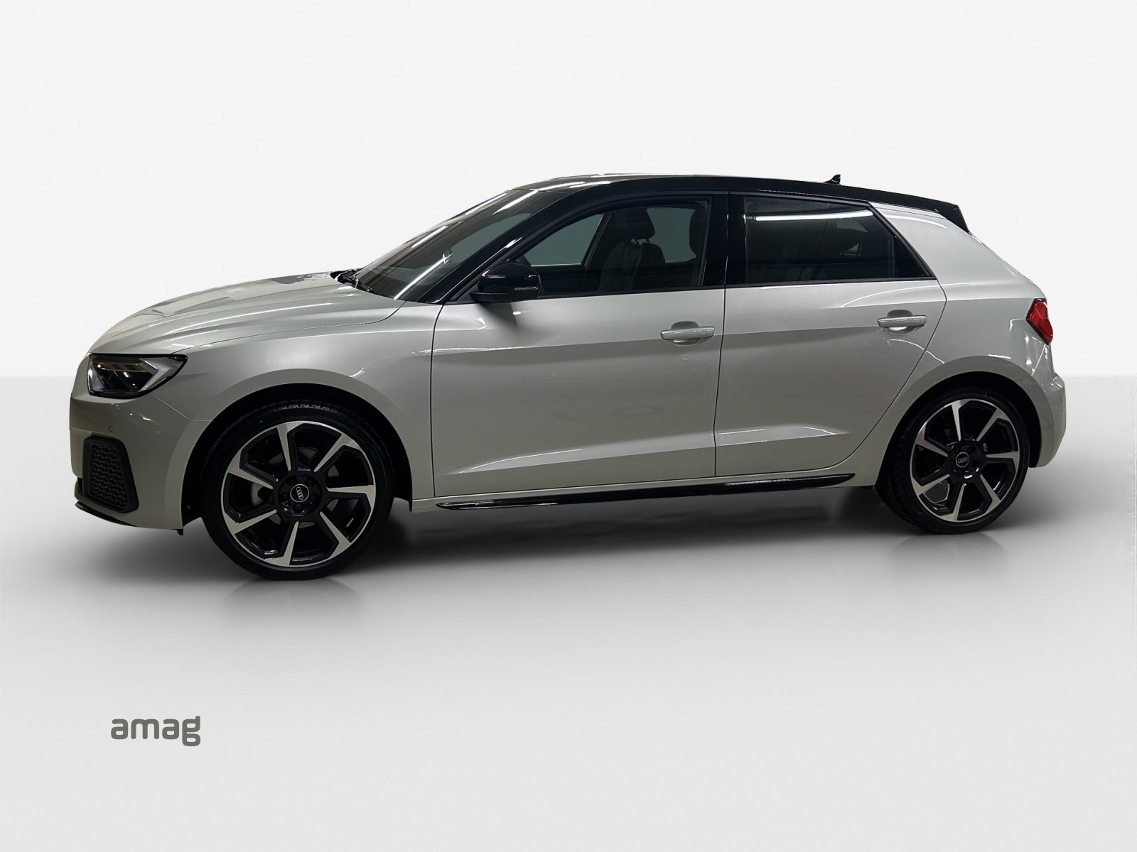AUDI A1 Sportback 30 TFSI Attraction, Petrol, Pre-registered new car, Automatic - 2