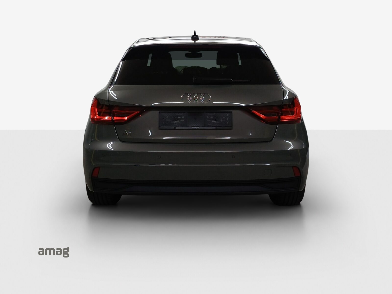 AUDI A1 Sportback 30 TFSI Attraction, Benzin, Neues Fahrzeug mit Tageszulassung, Automatik - 4