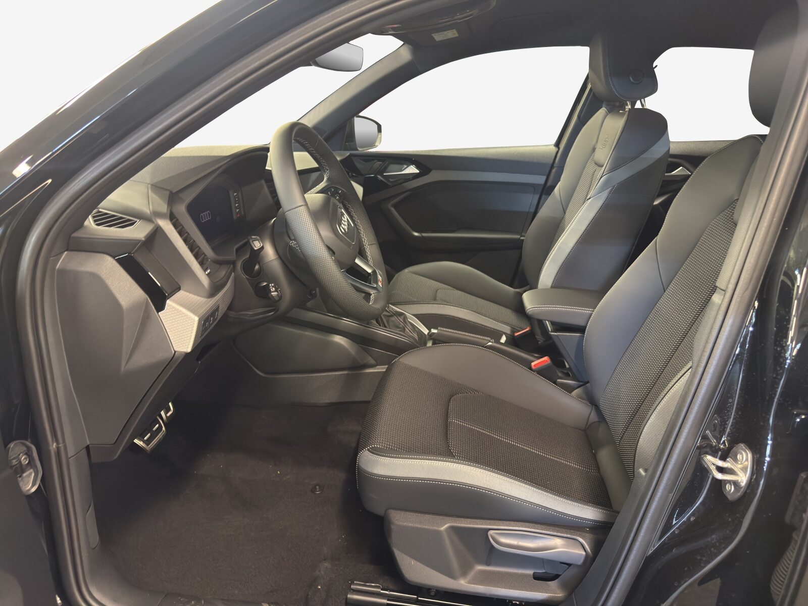 AUDI A1 Sportback 30 TFSI Attraction, Essence, Véhicule neuf pré-immatriculé, Automatique - 6