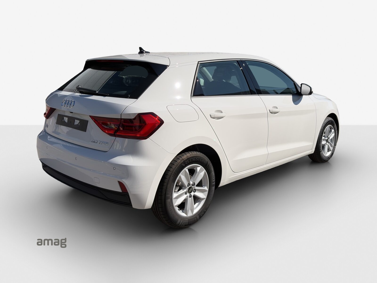 AUDI A1 Sportback 30 TFSI Attraction, Petrol, Pre-registered new car, Automatic - 5