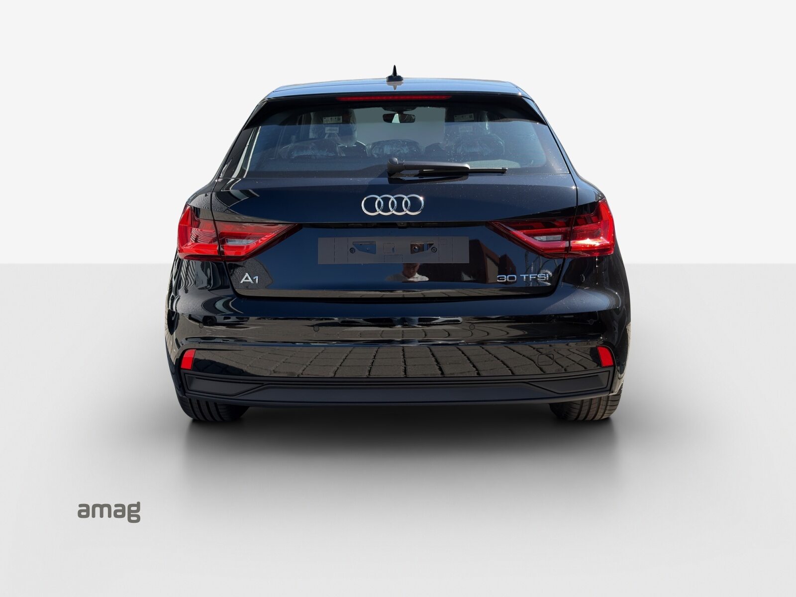 AUDI A1 Sportback 30 TFSI Attraction, Petrol, Pre-registered new car, Automatic - 3