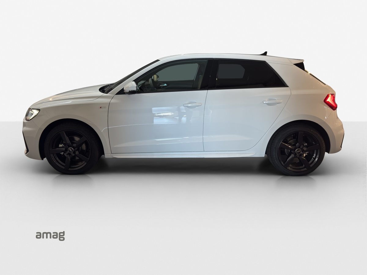 AUDI A1 SB 30 TFSI S tronic, Petrol, New car, Automatic - 2