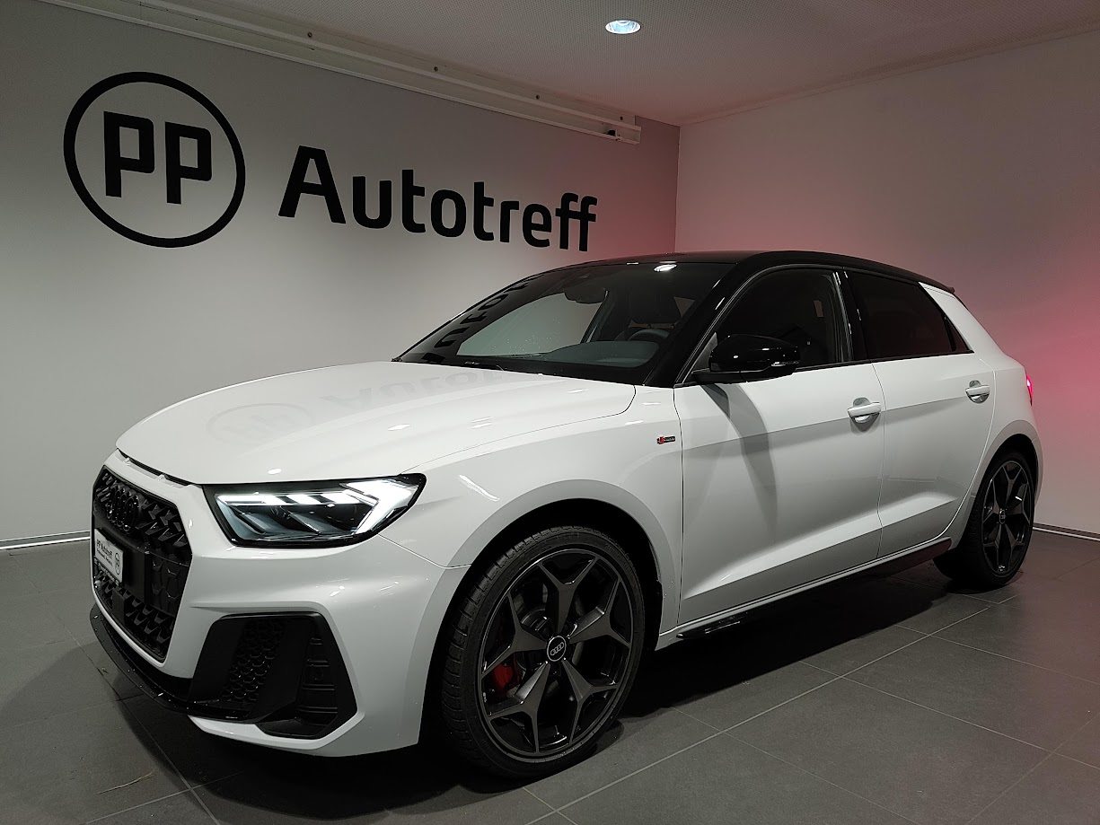 AUDI A1 Sportback 40 TFSI S line, Essence, Voiture nouvelle, Automatique - 2