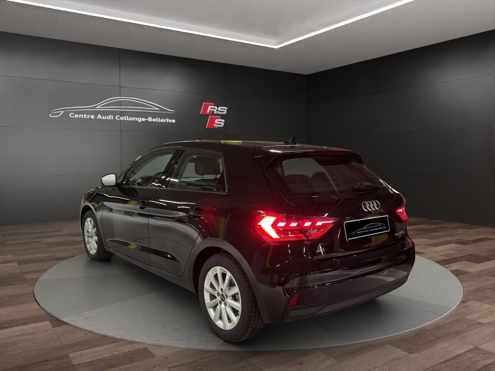 AUDI A1 Sportback 30 TFSI Attraction, Essence, Voiture nouvelle, Automatique - 4