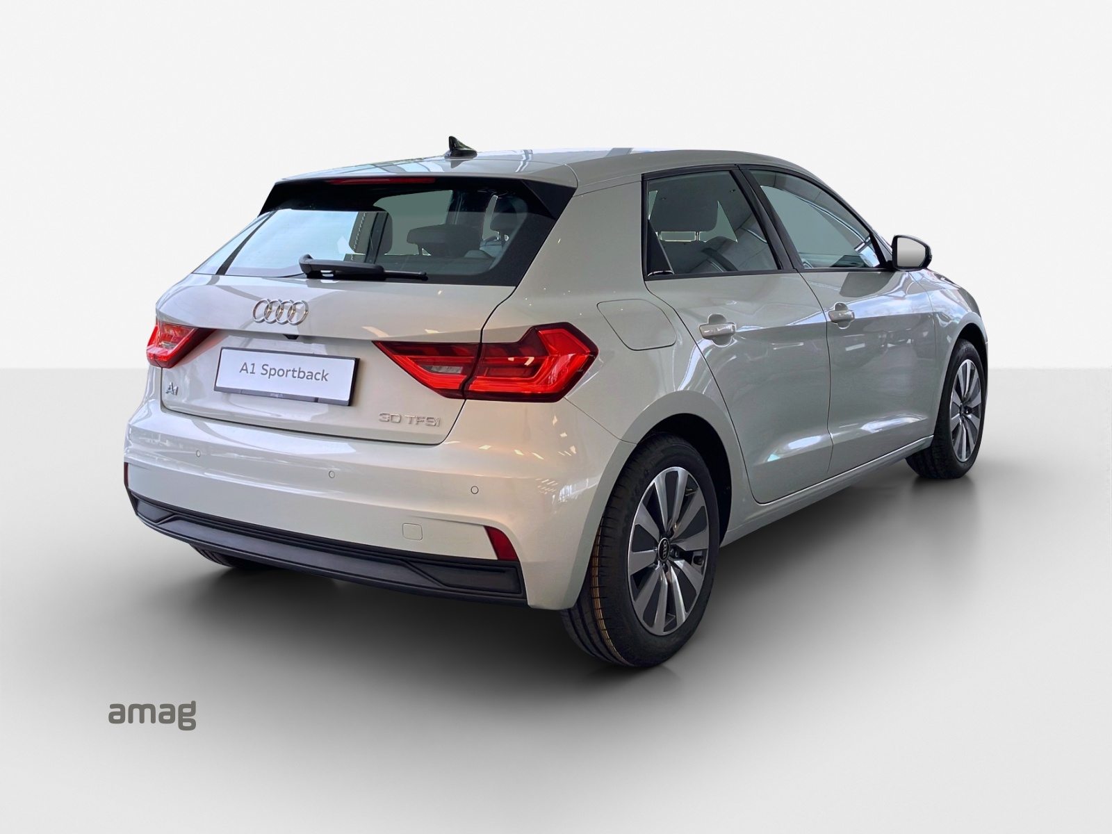 AUDI A1 Sportback 30 TFSI Attraction, Petrol, New car, Automatic - 5