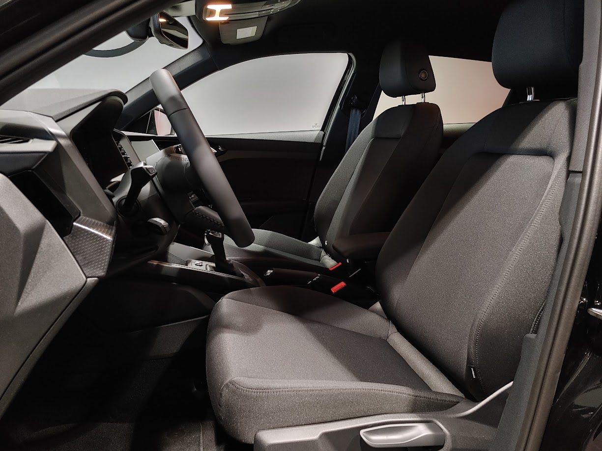 AUDI A1 Sportback 30 TFSI Attraction, Benzin, Neuwagen, Automatik - 4
