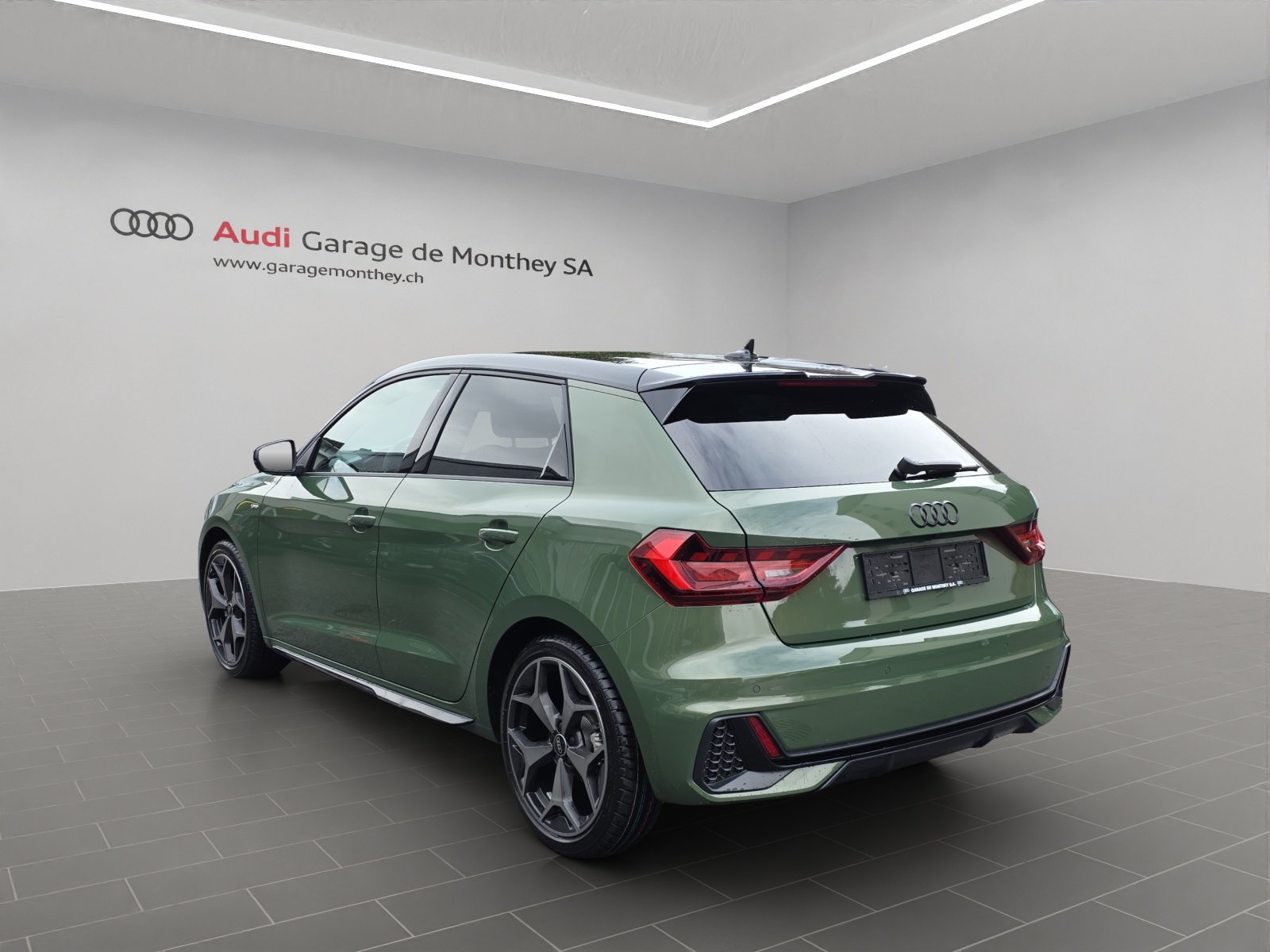 AUDI A1 Sportback 35 TFSI S line, Petrol, New car, Automatic - 6