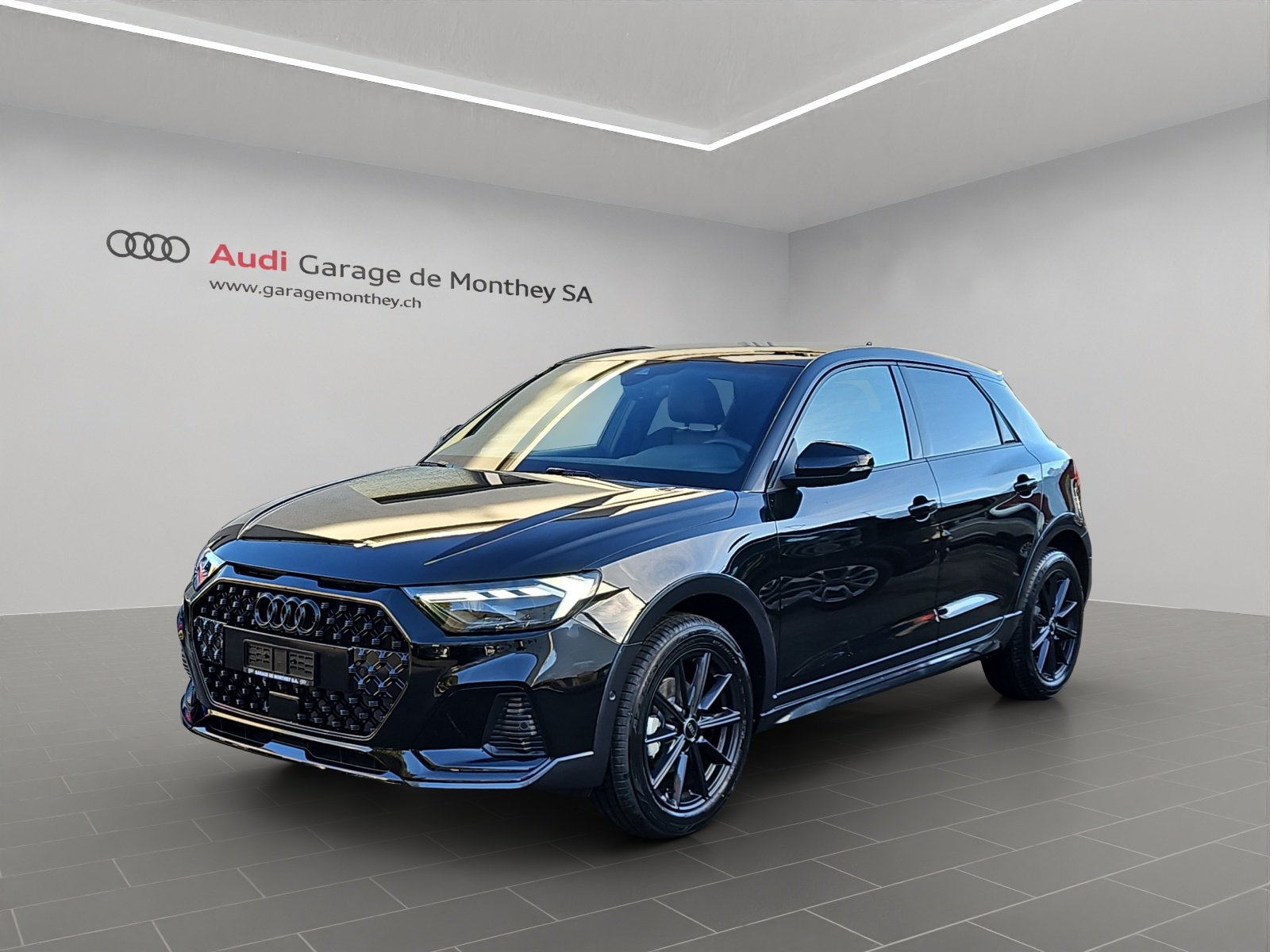 AUDI A1 allstreet 30 TFSI Attraction, Petrol, New car, Automatic