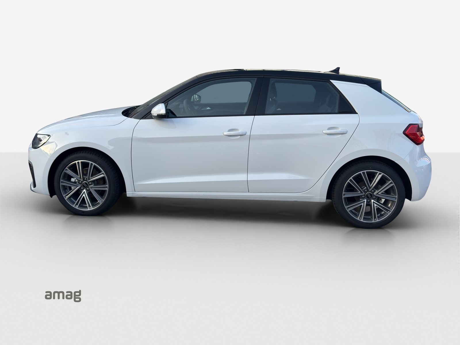 AUDI A1 Sportback 30 TFSI Attraction, Benzin, Neuwagen, Automatik - 2