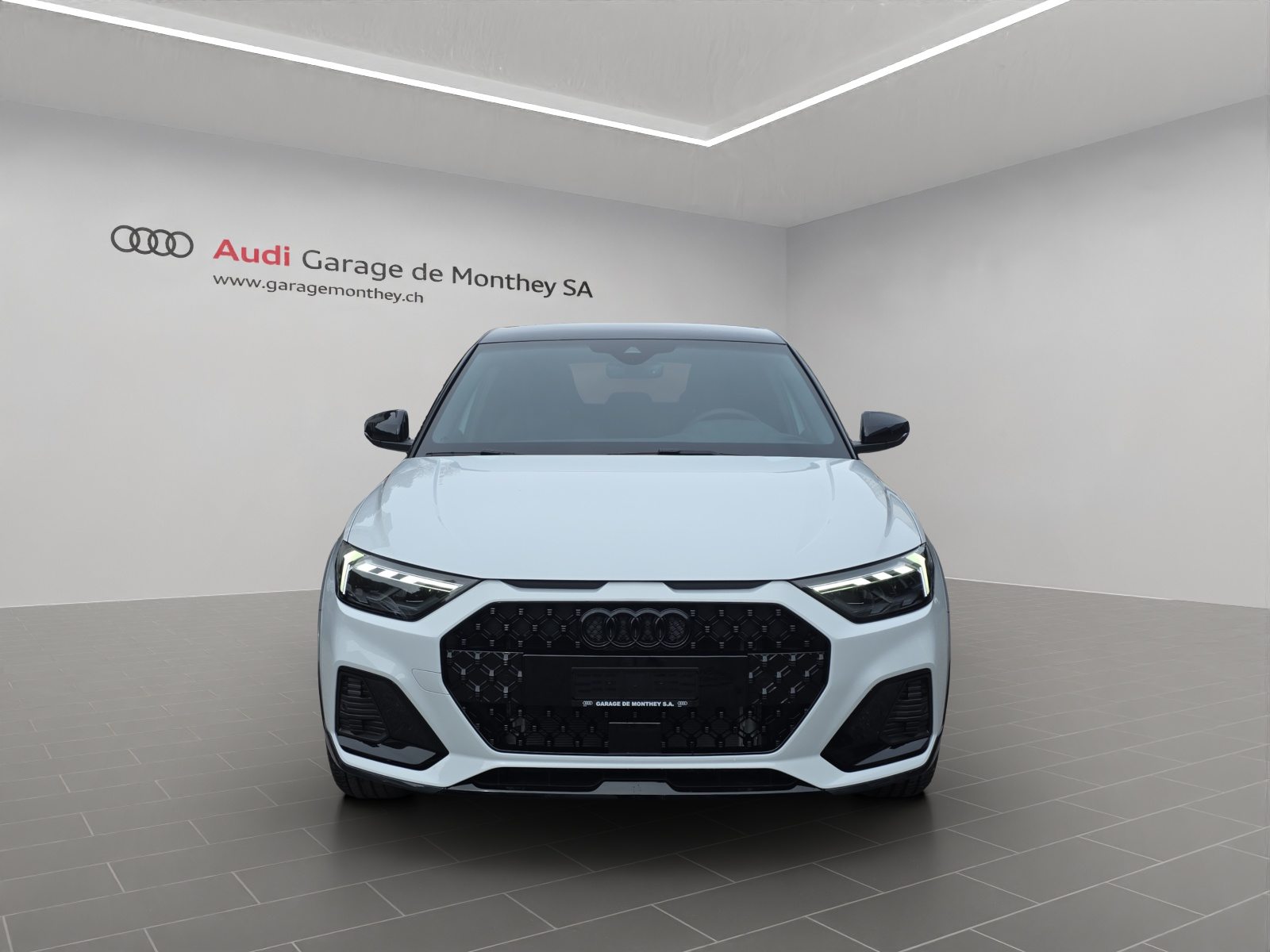 AUDI A1 allstreet 30 TFSI Attraction, Petrol, New car, Automatic - 2