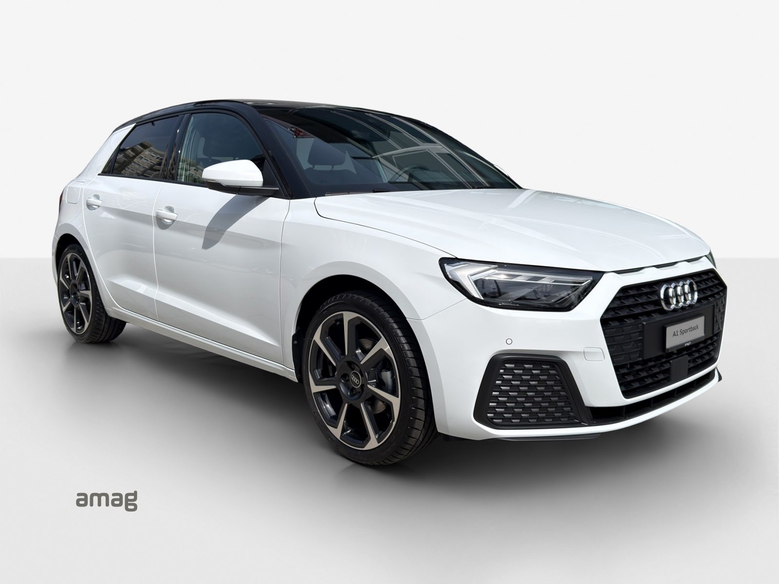 AUDI A1 Sportback 30 TFSI Attraction, Petrol, New car, Automatic - 6