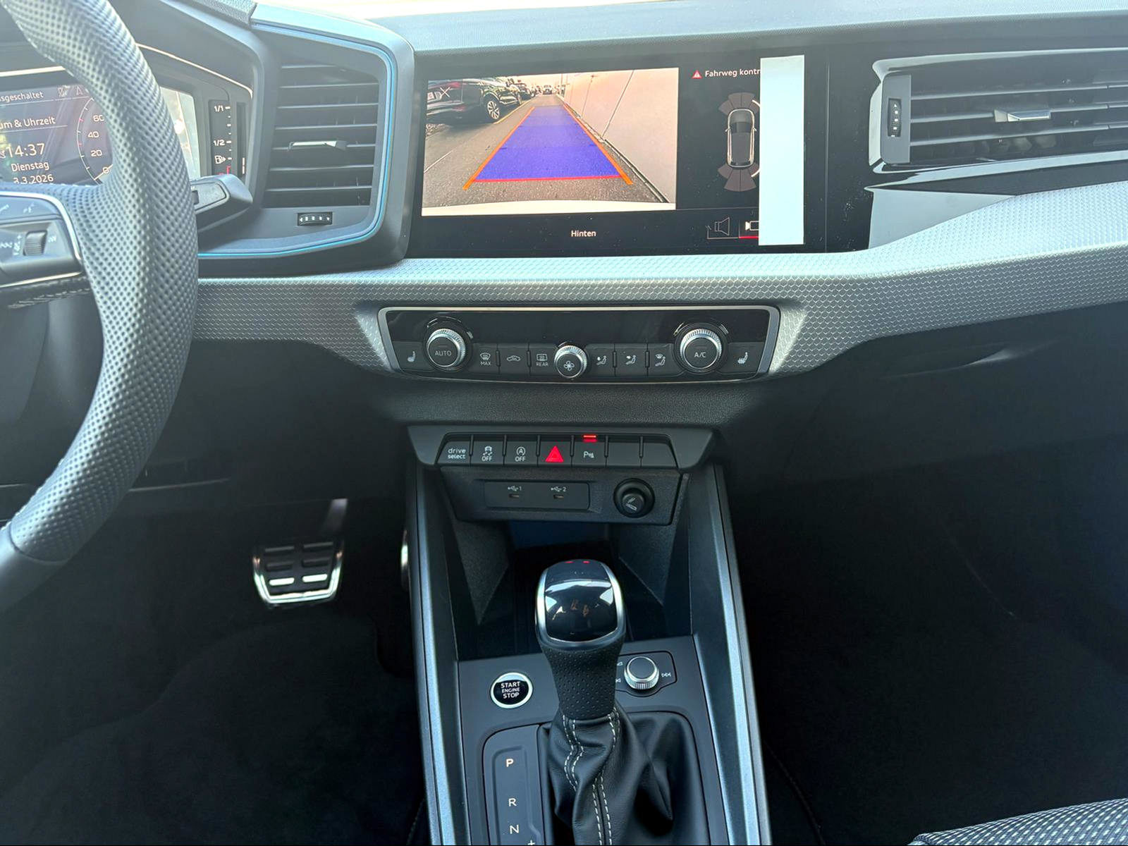 AUDI A1 Sportback 30 TFSI S line Attraction, Petrol, New car, Automatic - 6