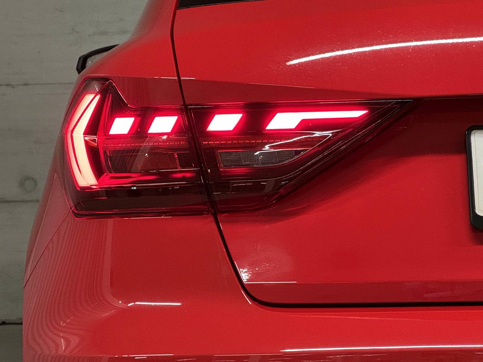 AUDI A1 Sportback 40 TFSI S line, Petrol, New car, Automatic - 5