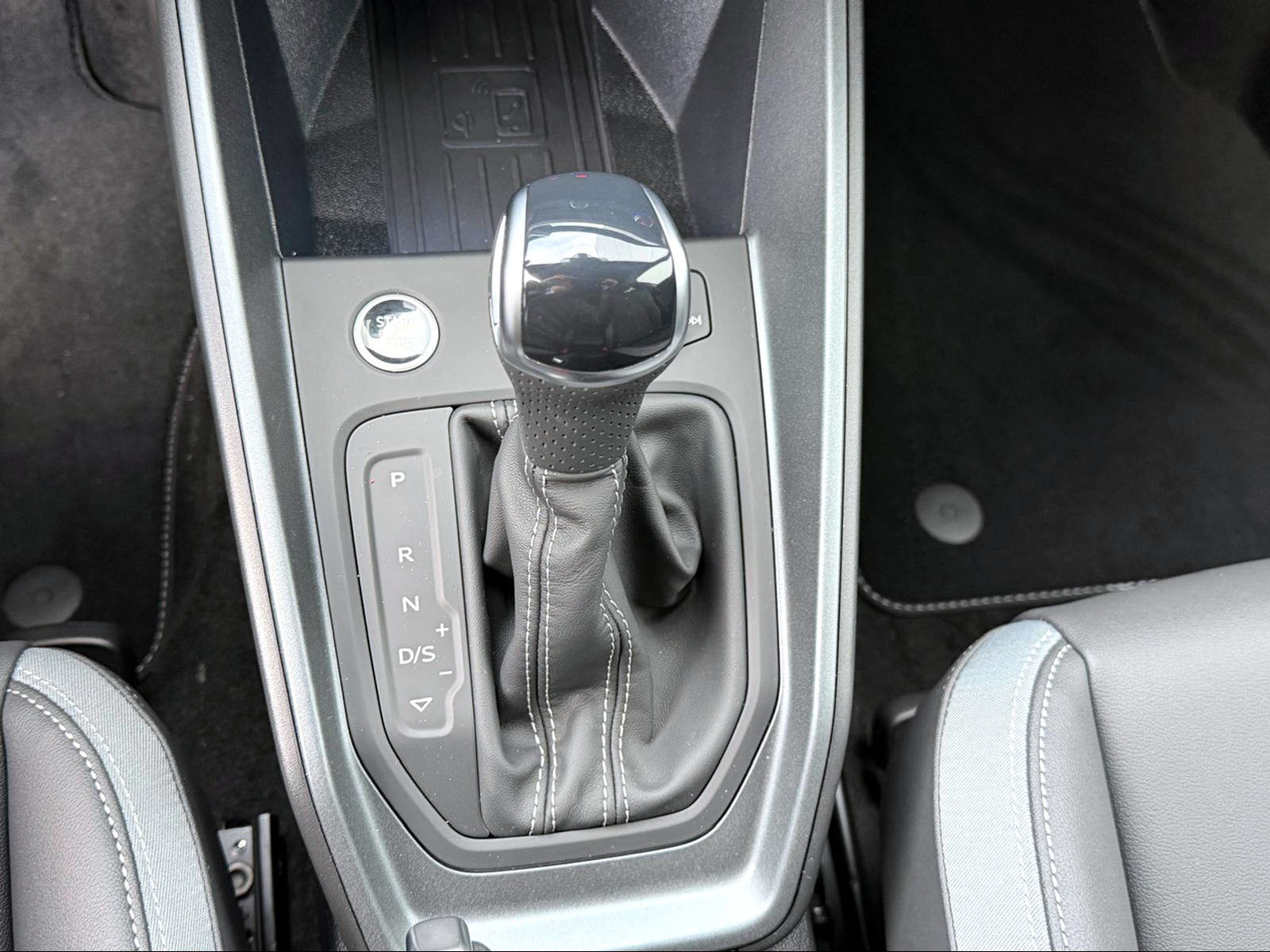 AUDI A1 Sportback 30 TFSI S line Attraction, Essence, Voiture nouvelle, Automatique - 7
